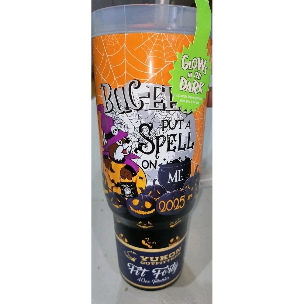 Buc-ees YOU PUT A SPELL ON ME 2025 Halloween GLOW IN DARK 40oz Yukon Tumbler NWT